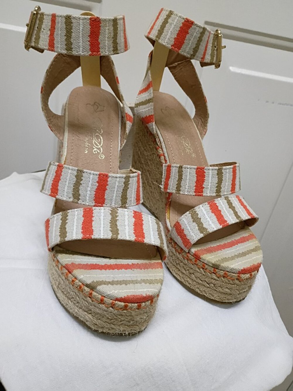 DbDk Fashion Women's size 5 1/2 Shoes